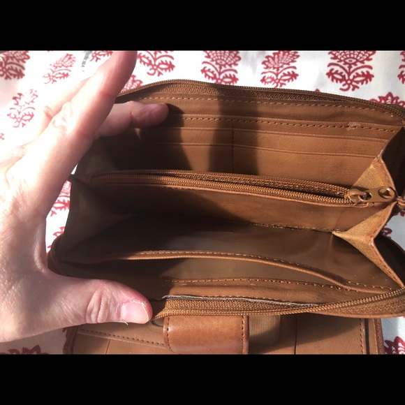 jcpenney Bags Jc Penney Tan Wallet Plus Poshmark